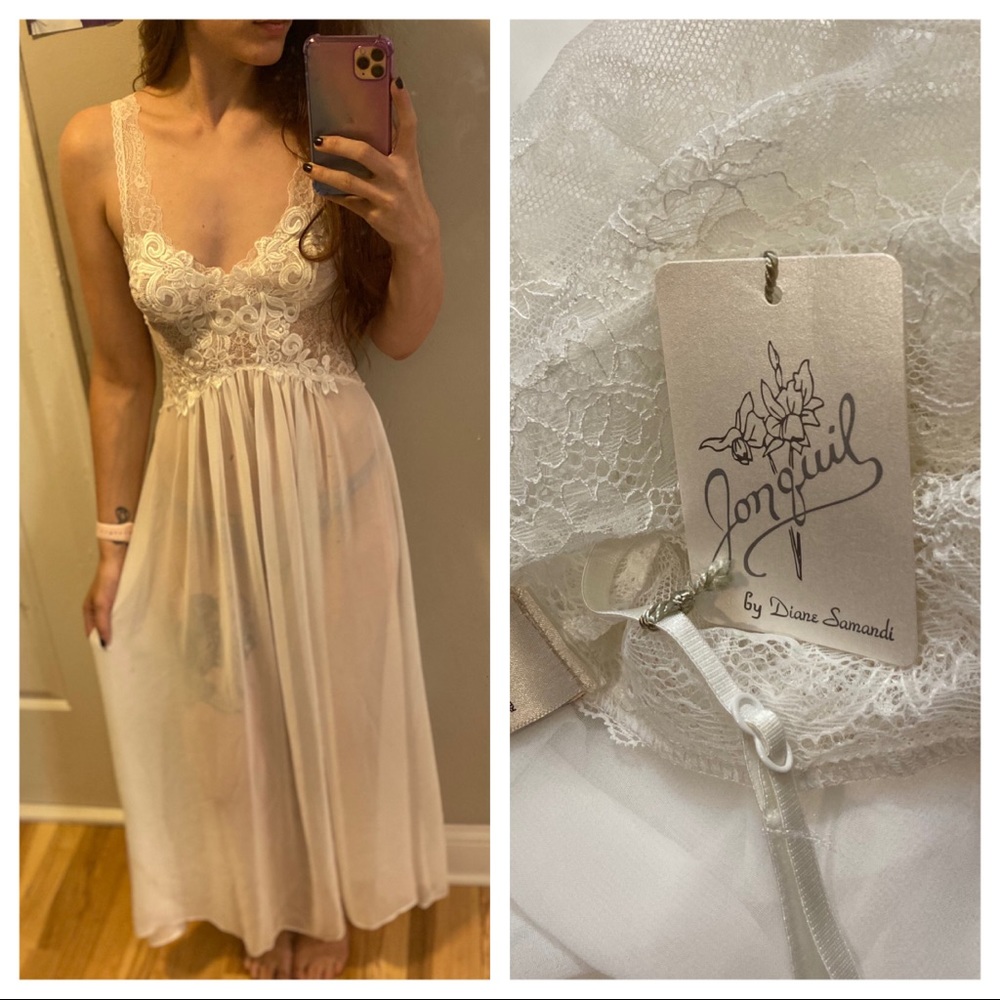 Old Hollywood Style Dressing Gown in Ivory